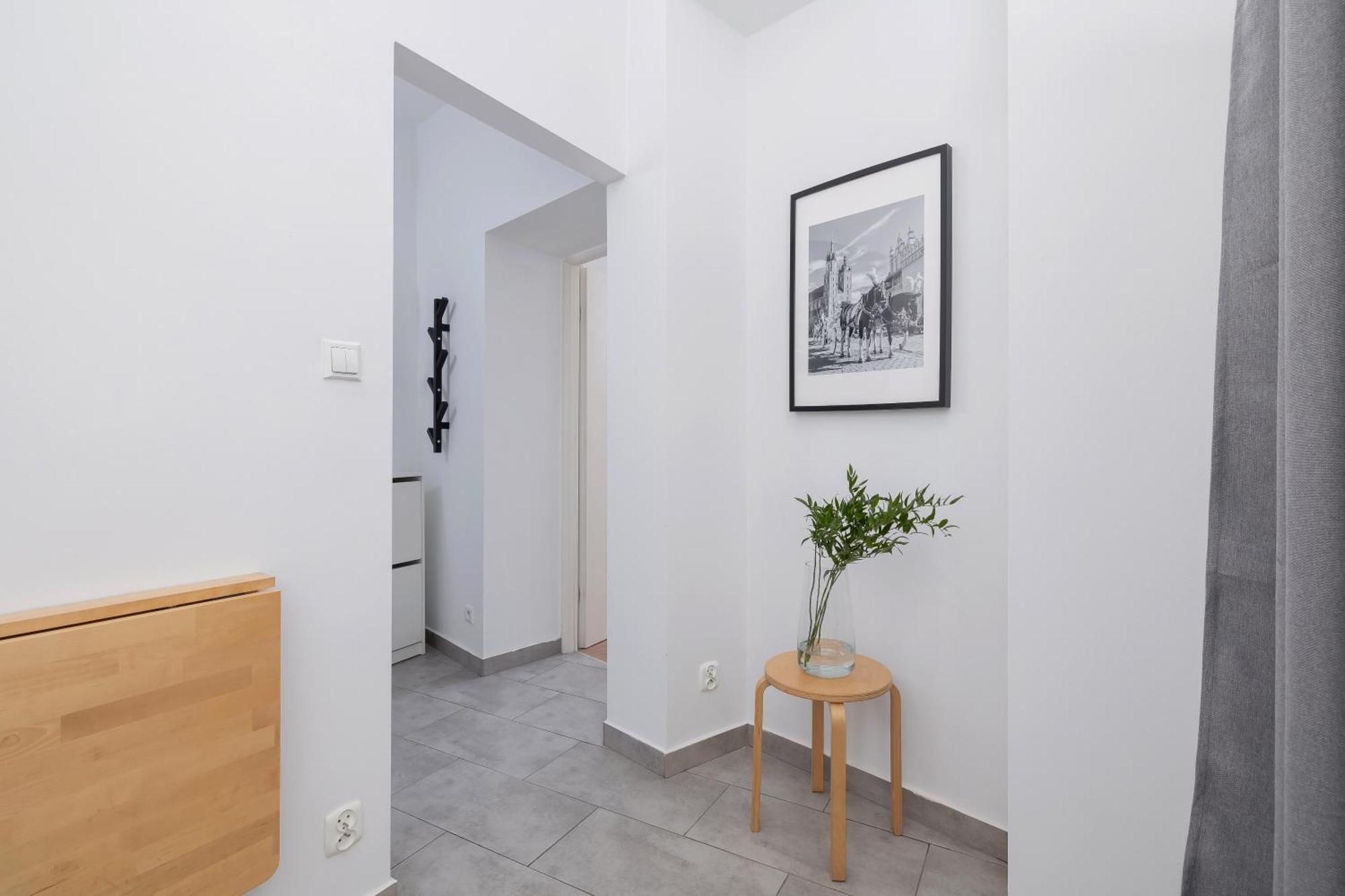1-Bedroom Apartment - Dluga 65 Street Cracovia Exterior foto