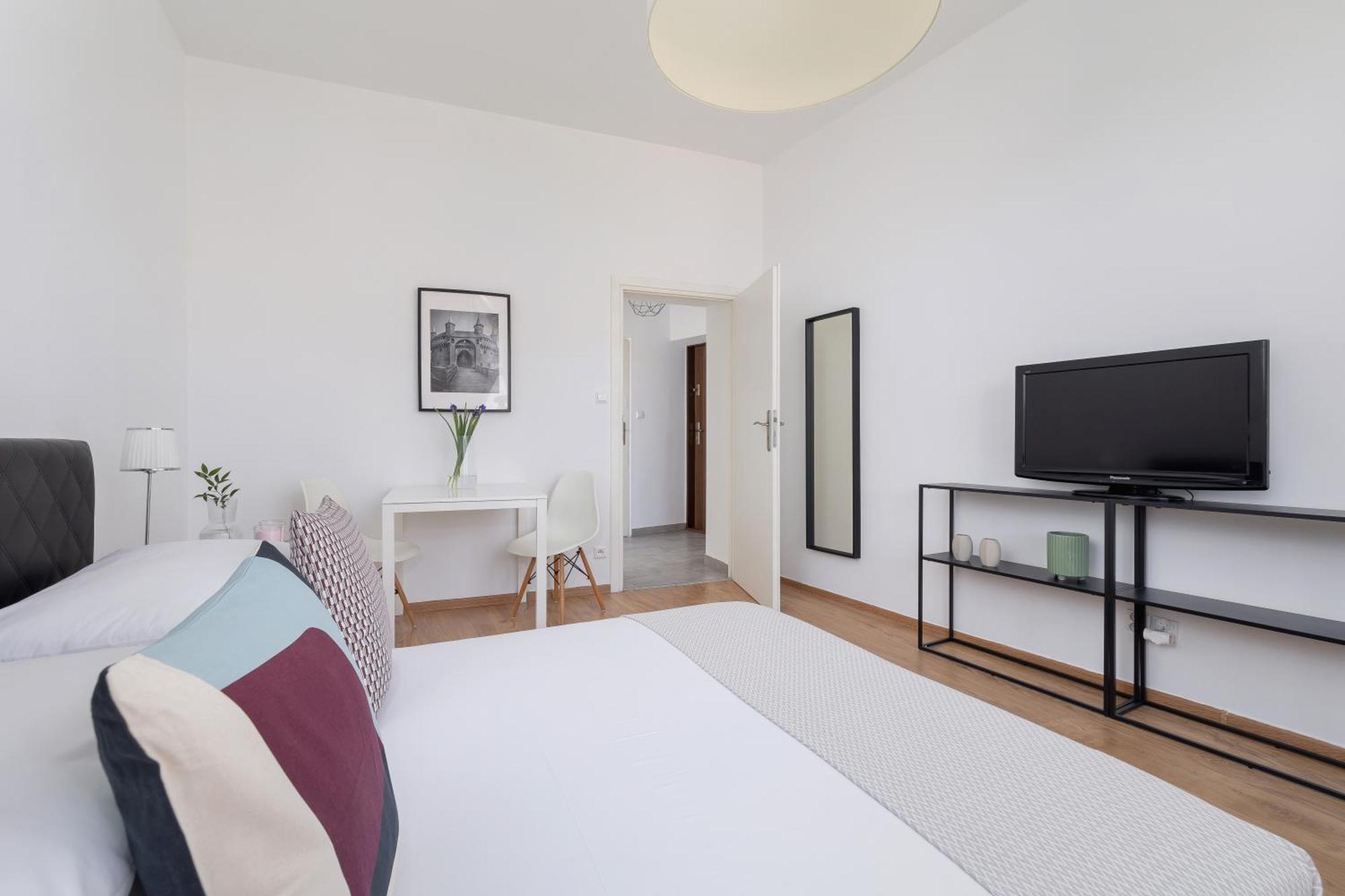1-Bedroom Apartment - Dluga 65 Street Cracovia Exterior foto
